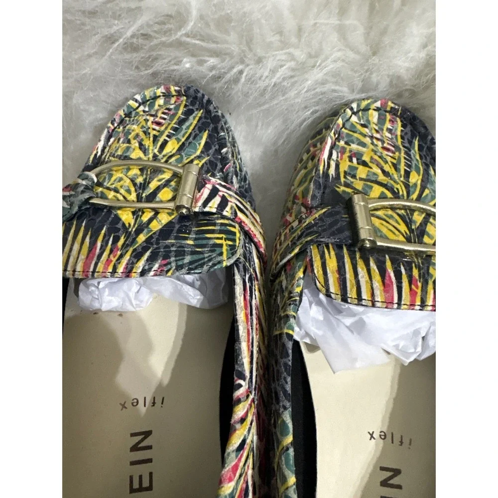 Anne Klein iFlex Tropical Palm Leaf Snake Emboss Loafer Multicolor Driving Mocs